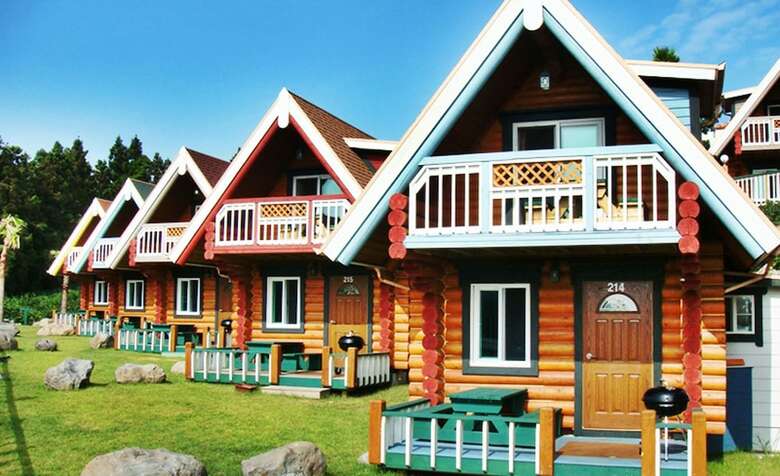 Hotel Jeju Jungmun Log Pension & Resort