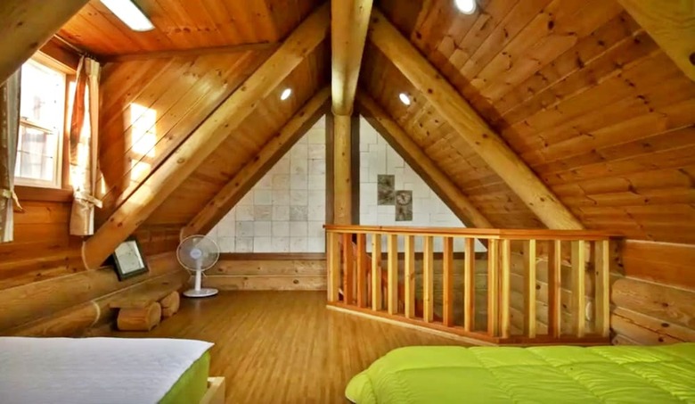 Hotel Jeju Jungmun Log Pension & Resort