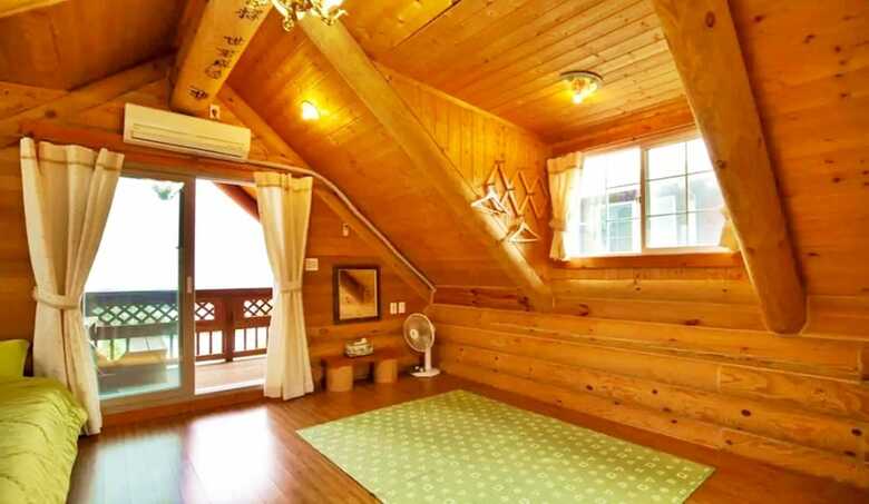 Hotel Jeju Jungmun Log Pension & Resort