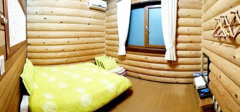 Hotel Jeju Jungmun Log Pension & Resort