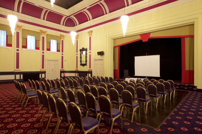 Carlisle, Sure Hotel Collection By Best Western