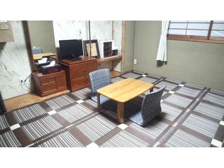 Hostal Family & Bakpak Tokyo Hostel