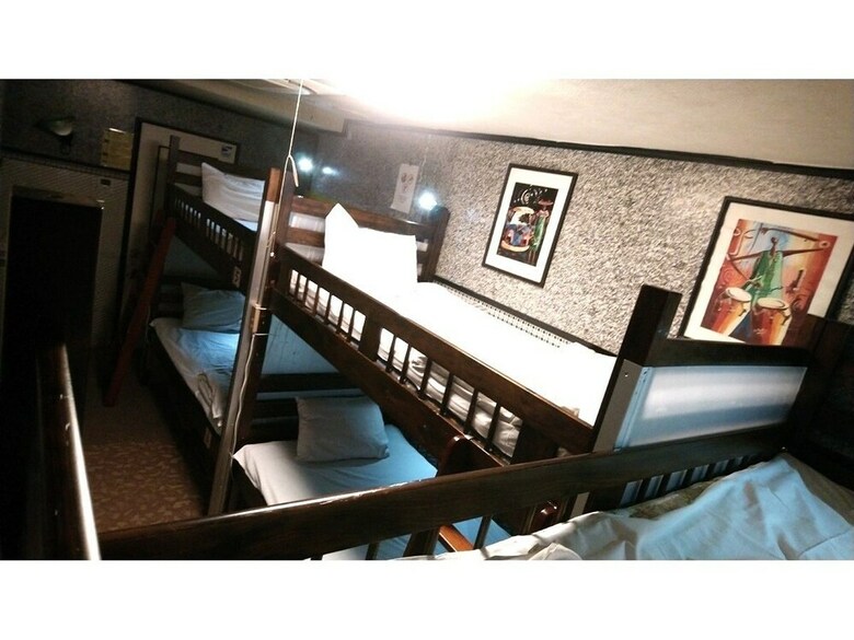 Hostal Family & Bakpak Tokyo Hostel
