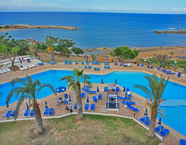 Aparthotel Myroandrou Beach Apartments
