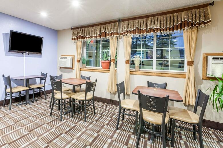 Hotel Super 8 By Wyndham Johnstown/gloversville