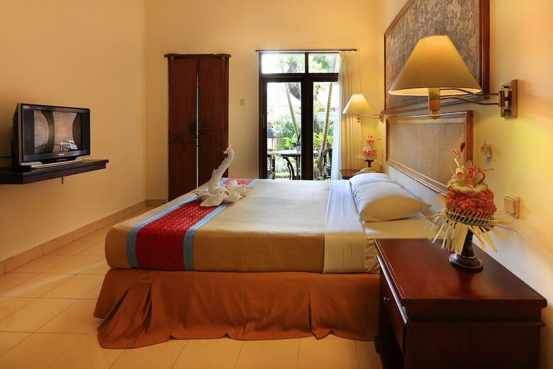 Laghawa Beach Inn Hotel