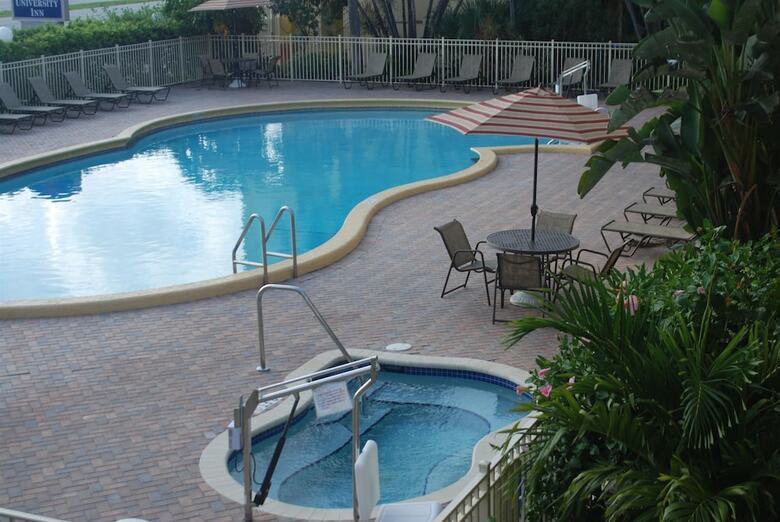 Motel Best Western Plus University Inn