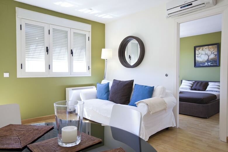 Apartamentos Alcal�