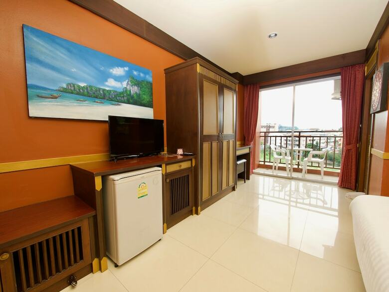 Hotel 99 Residence Patong