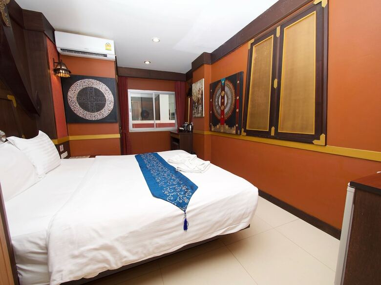 Hotel 99 Residence Patong