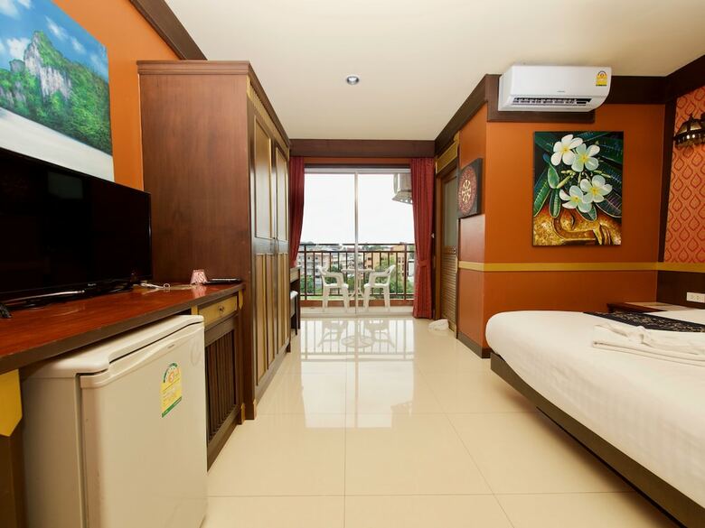 Hotel 99 Residence Patong