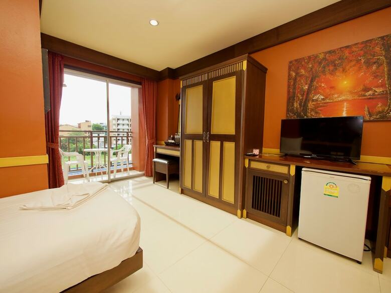 Hotel 99 Residence Patong