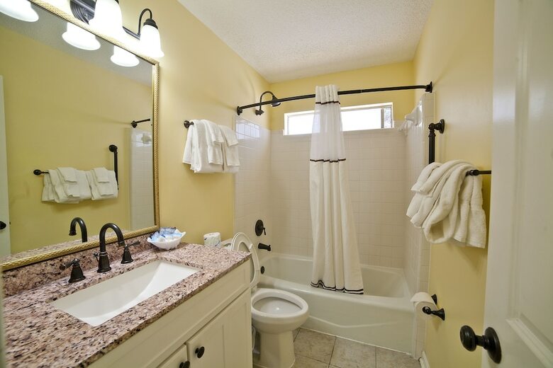 Apartamentos Desoto Beach Bungalows