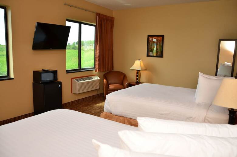Hotel Cobblestone Inn & Suites - Newton