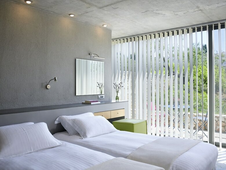 Aparthotel Leivatho Hotel