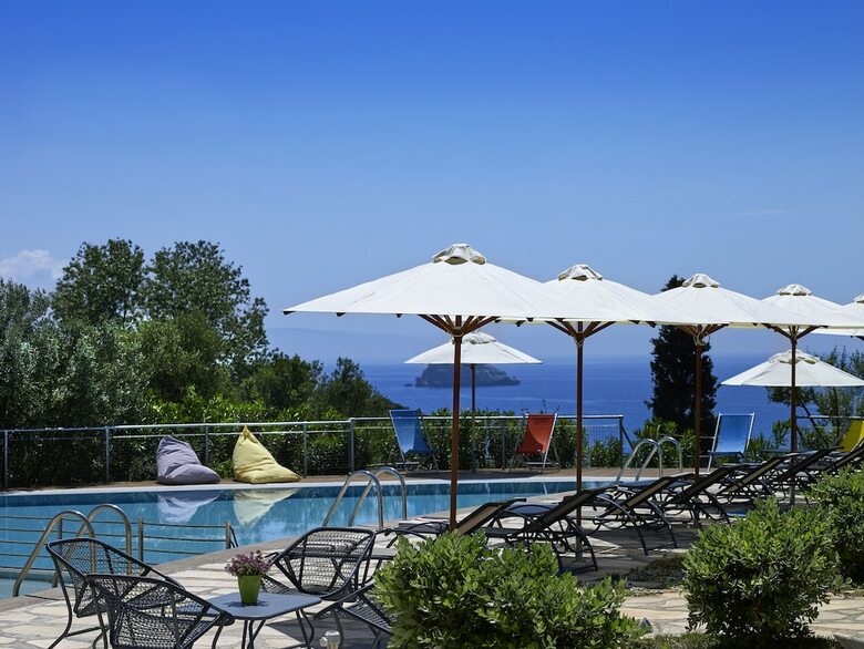 Aparthotel Leivatho Hotel
