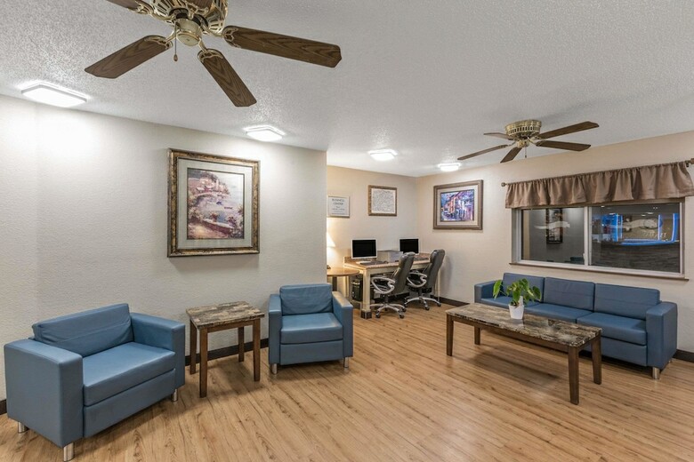 Hotel Baymont By Wyndham Fort Dodge