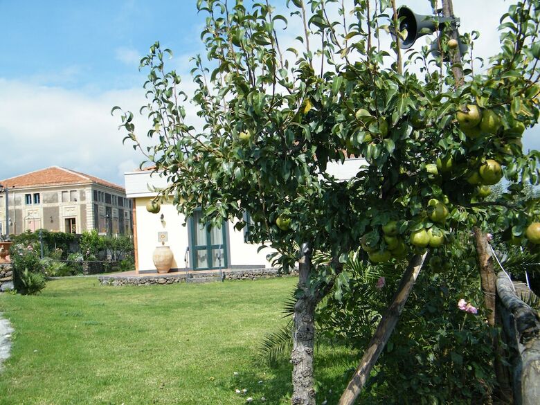 Agroturismo Etna Wine Agriturismo