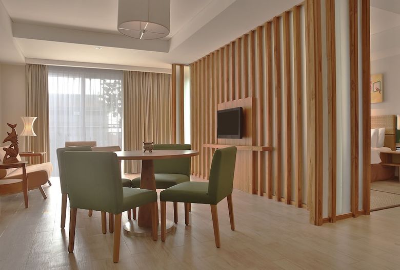 Hotel Holiday Inn Express Bali Raya Kuta