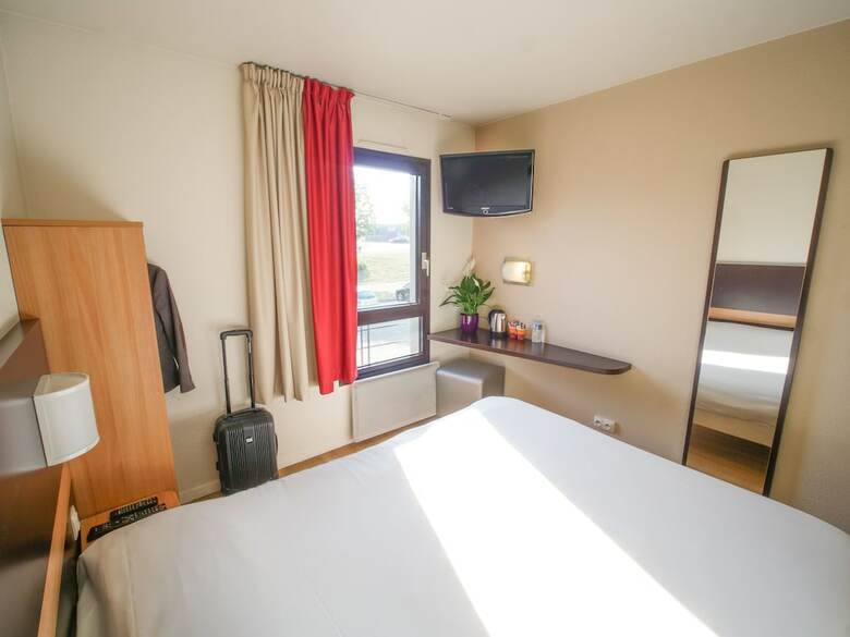 Hotel H�tel Inn Design Chartres Resto Novo