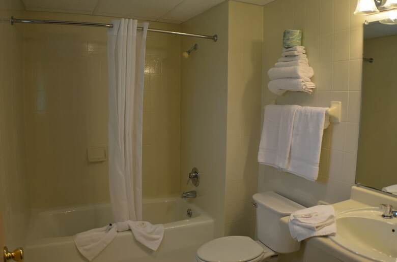 Motel Amber's Inn & Suites