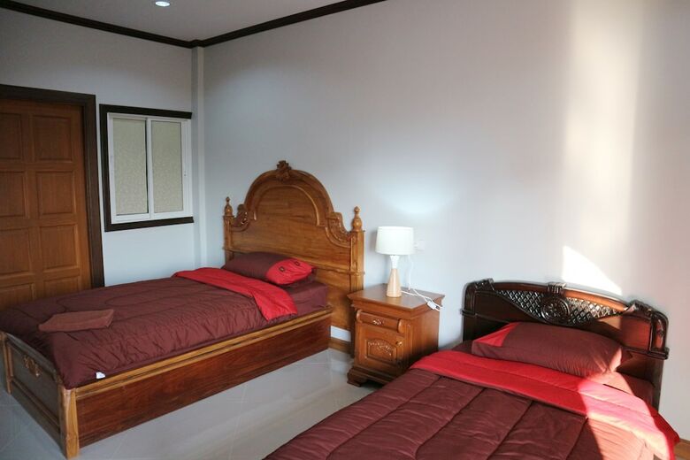 Hotel Khunsri Resort Pattaya
