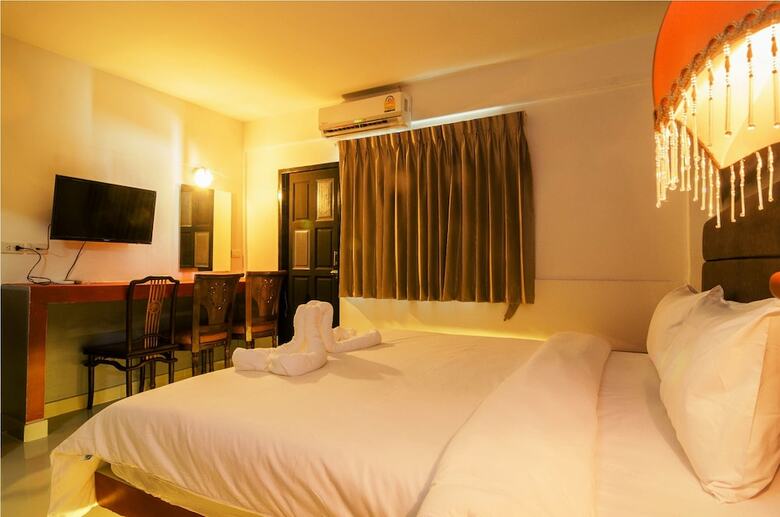 Hotel Khunsri Resort Pattaya