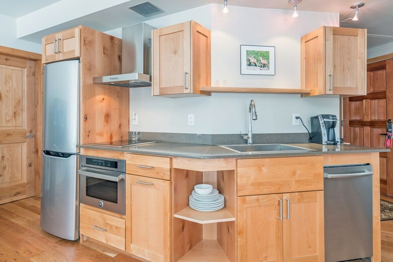 Apartamento Ice House Suites And Condominiums
