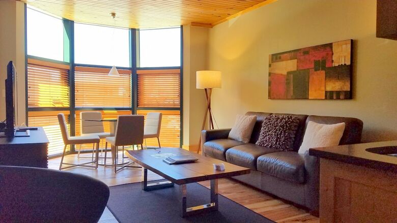 Apartamento Ice House Suites And Condominiums