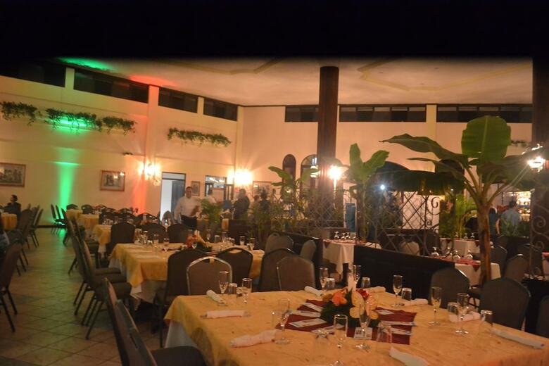 Apartamento Hotel El Tucano Resort & Thermal Spa