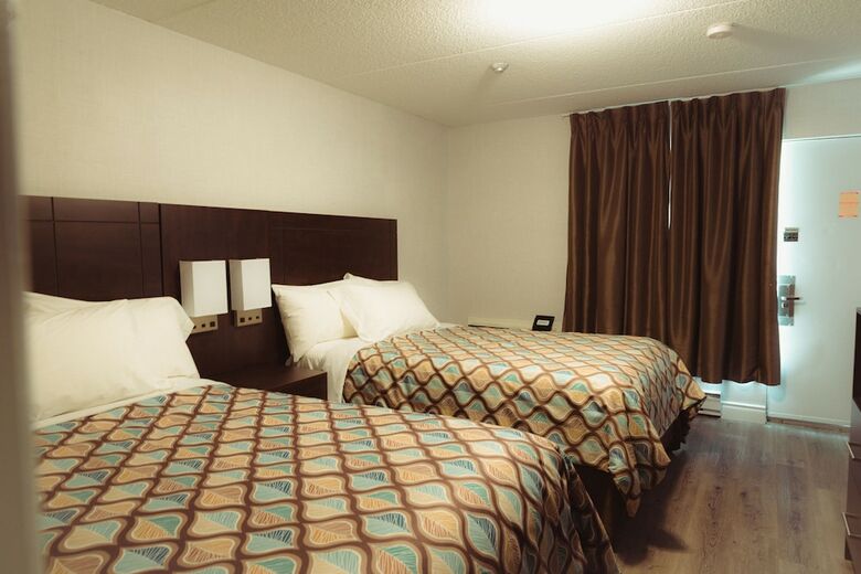 Hotel Deluxe Inn