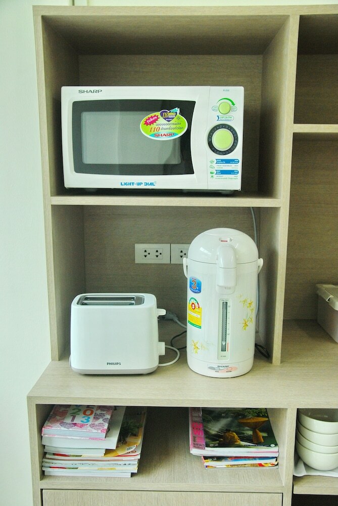 Hotel Riski Residence Bangkok-noi