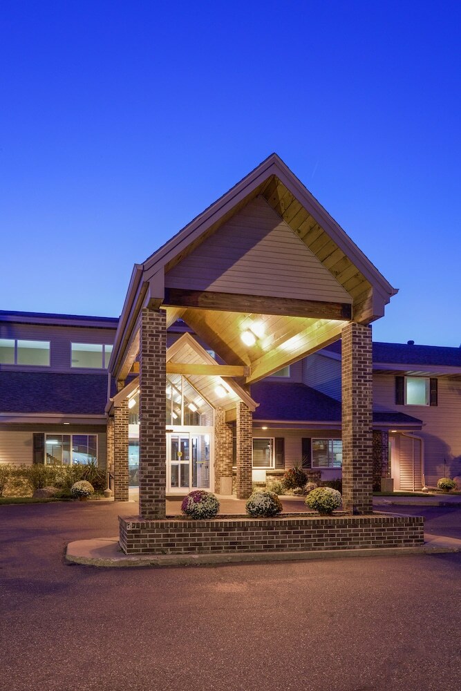 Hotel Americinn By Wyndham Rhinelander