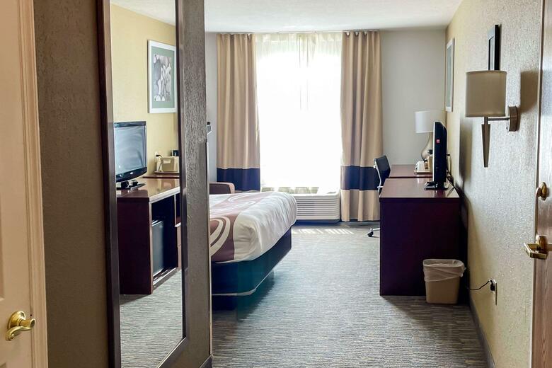 Hotel Quality Inn & Suites Georgetown - Seaford