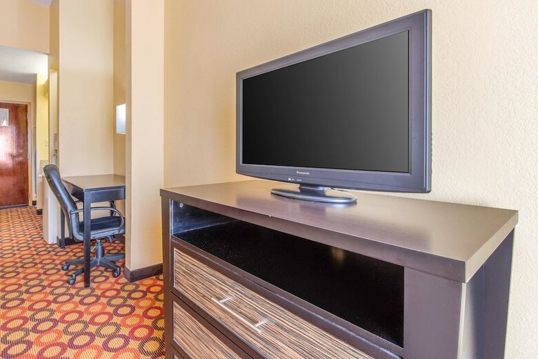 Hotel Quality Inn & Suites Montgomery East Carmichael Rd