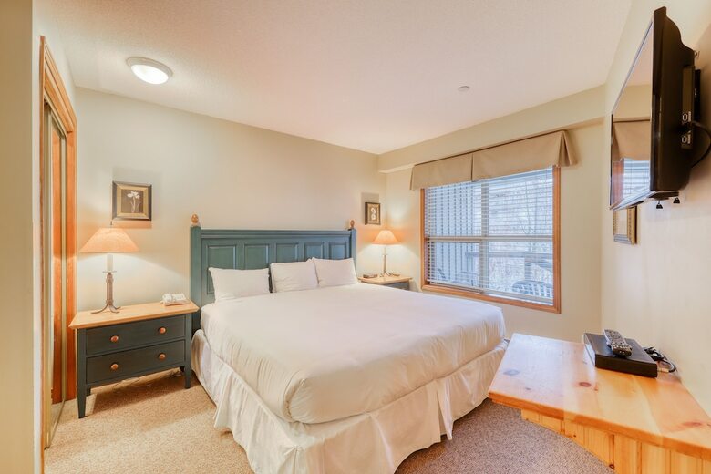 Resortquest At Aspens On Blackcomb