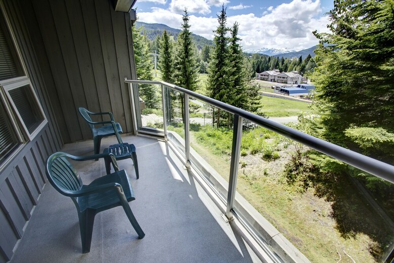 Resortquest At Aspens On Blackcomb
