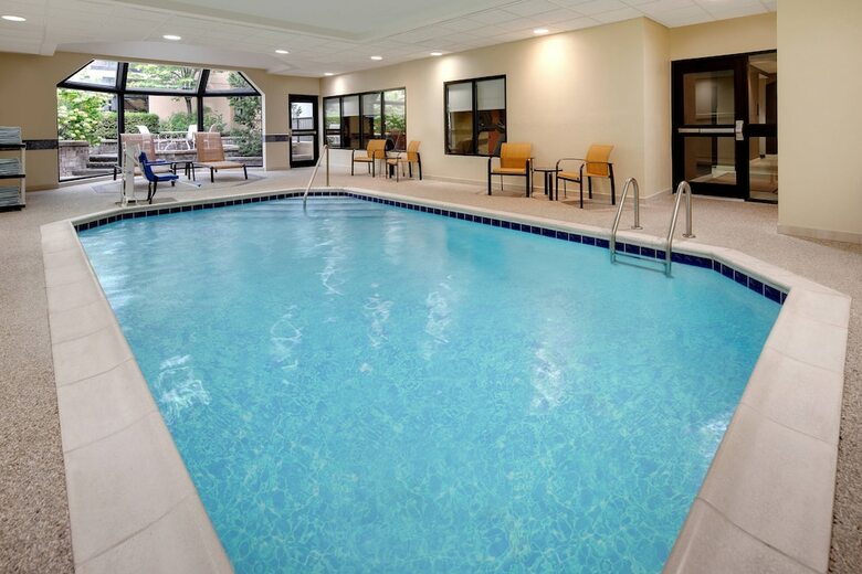 Hotel Courtyard By Marriott Cleveland Beachwood