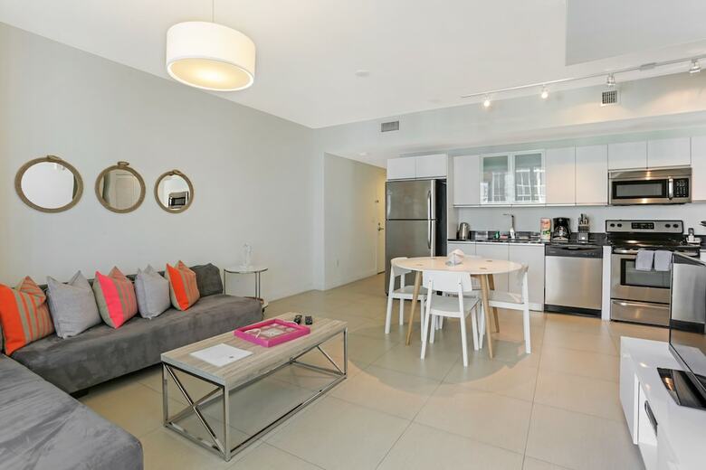 Apartamentos Monte Carlo By Miami Vacations