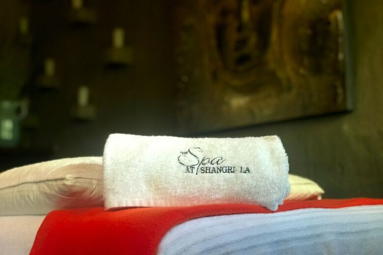 Shangri-la Country Hotel