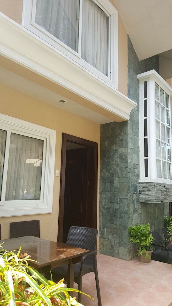 Hotel Sheridan Villas