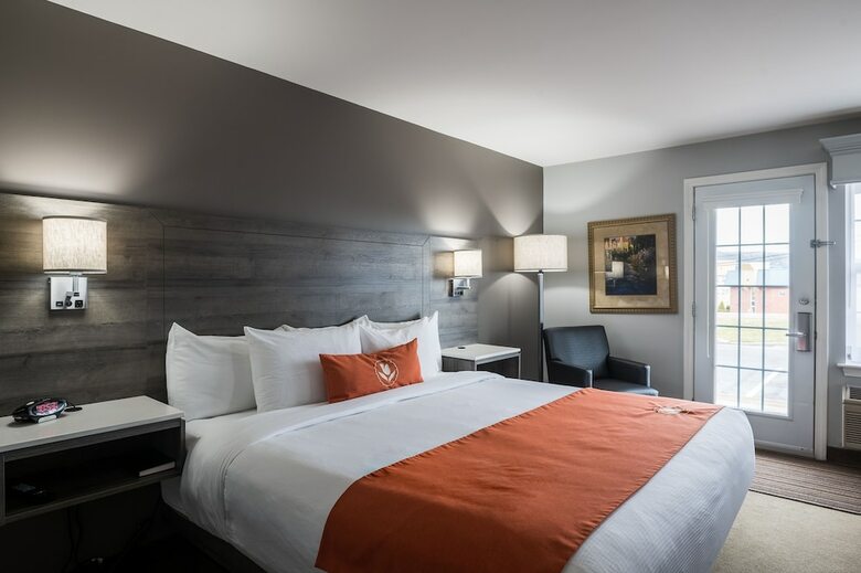Hotel Amsterdam Inn & Suites Moncton