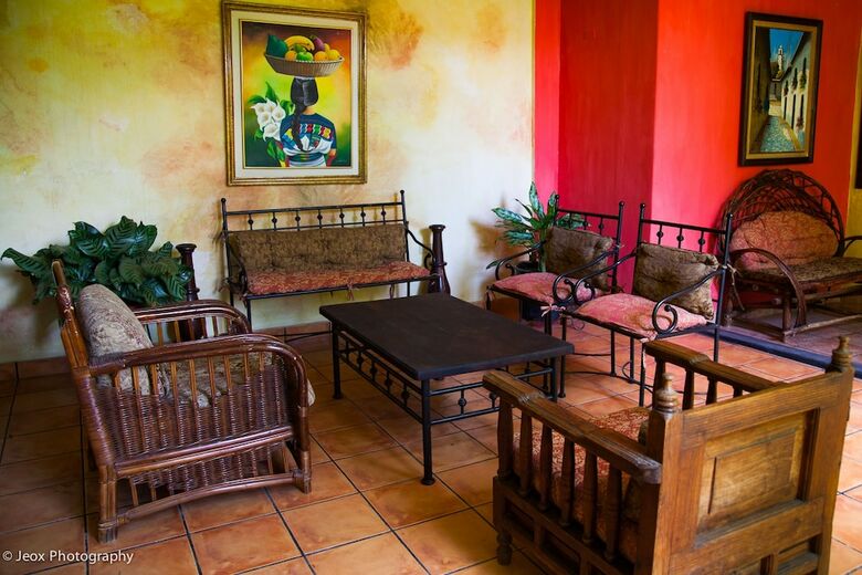 Hotel Camino Maya
