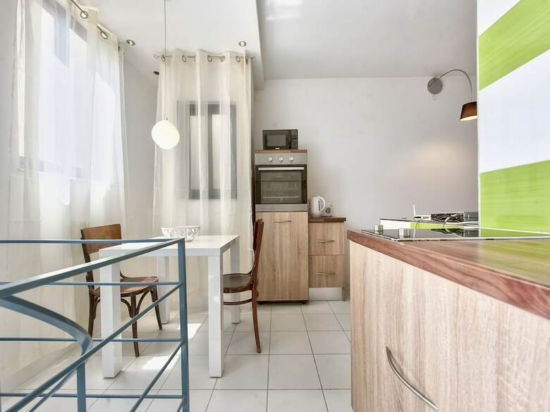 Apartamentos Barrakka Suites