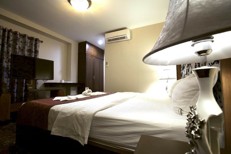 Hotel Katesiree House