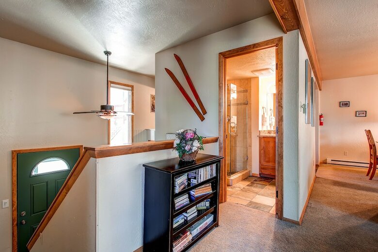 Lances West By Ski Country Resorts