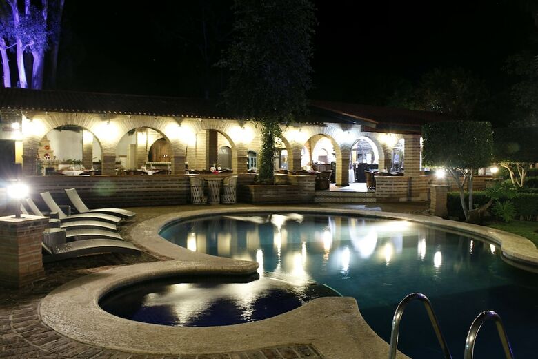 Hotel Quinta San Carlos