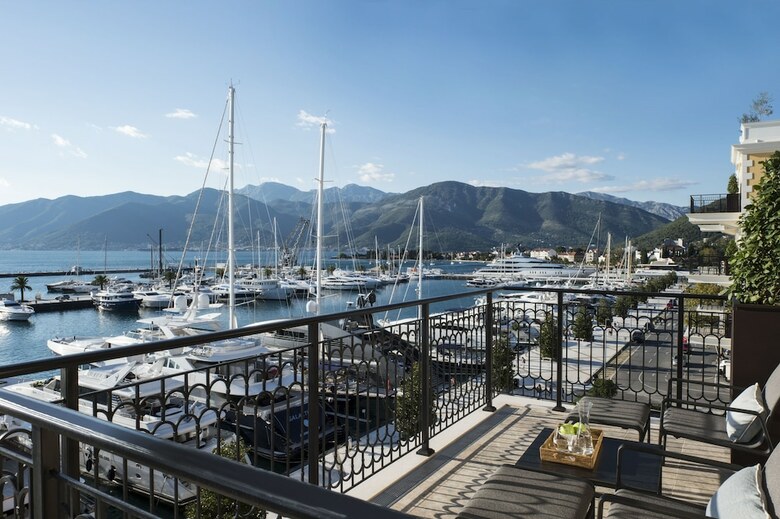 Hotel Regent Porto Montenegro