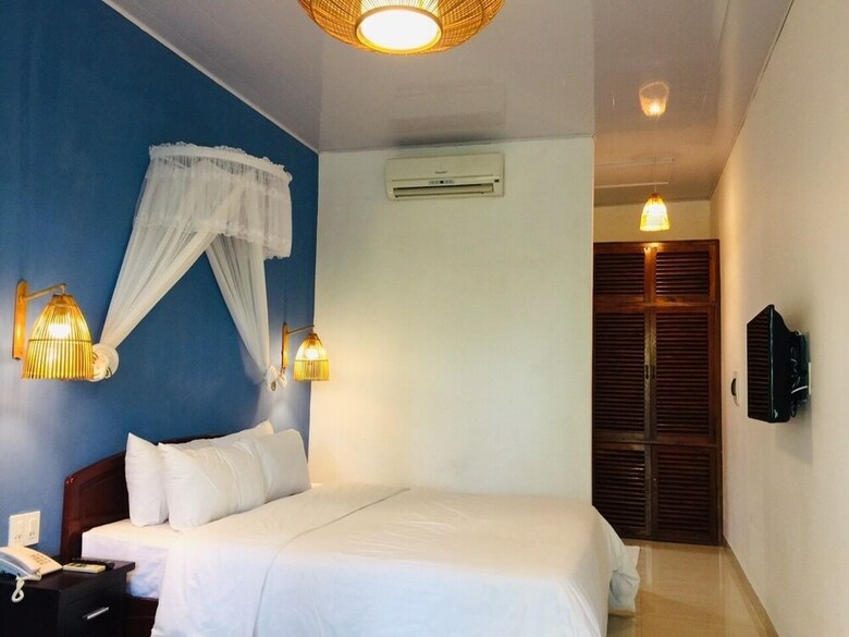 Apartamento L?ng C� Beach Resort