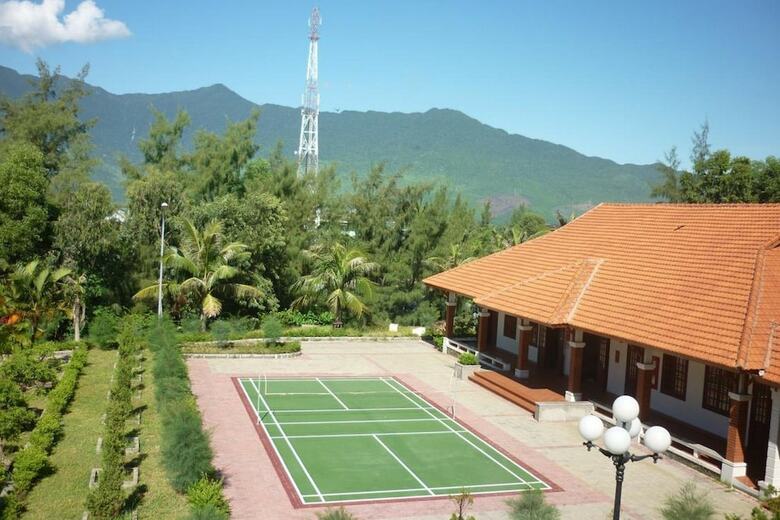 Apartamento L?ng C� Beach Resort